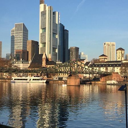 Carlton Hotel Frankfurt am Main Bagian luar foto